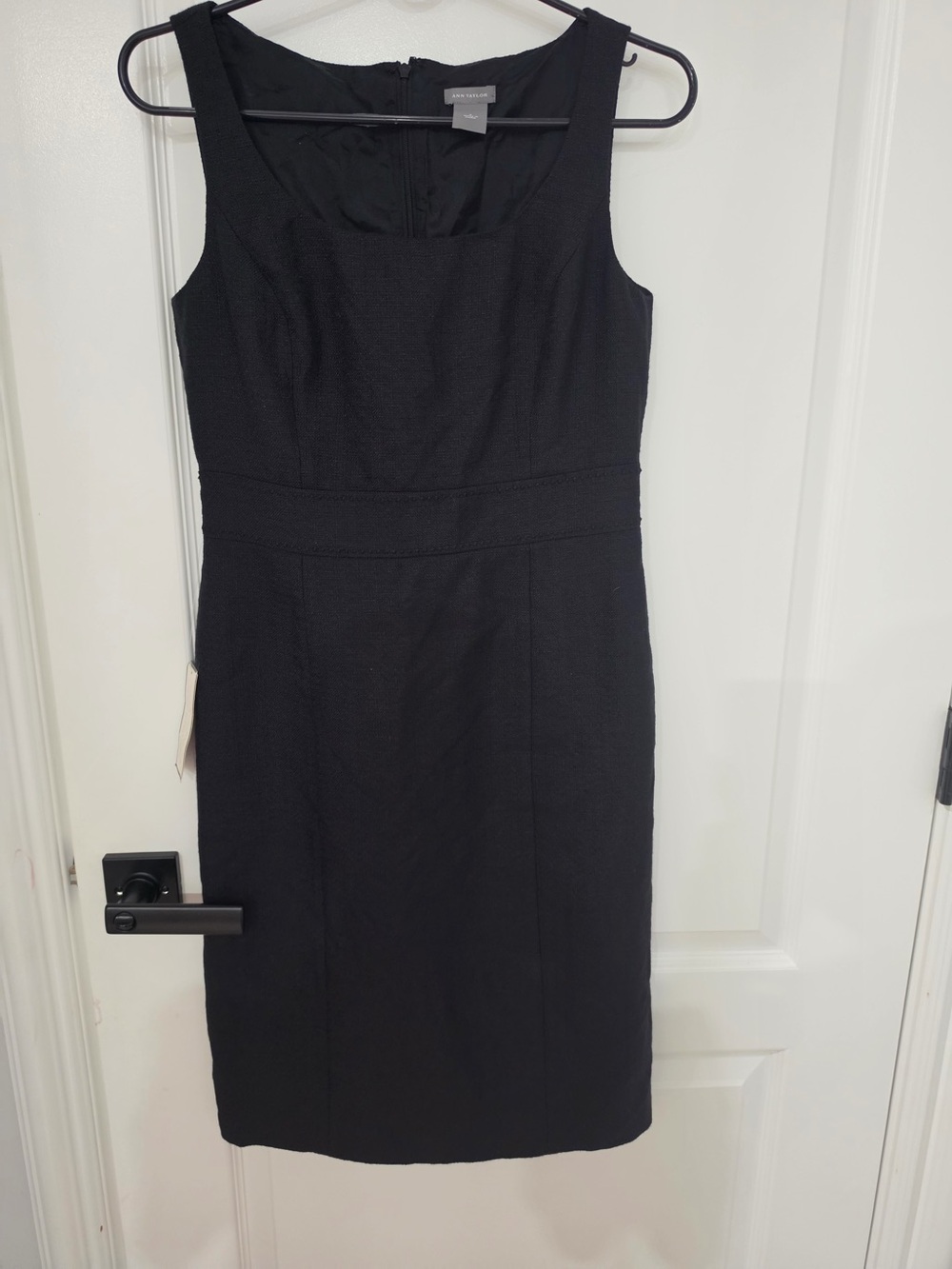 Ann Taylor Black Sheath Dress Size 2 NWT | Classic Career & Cocktail Dress